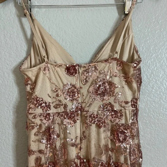 NWOT Shine Language Rose Gold Sequin Mermaid Maxi Dress - Picture 5 of 8
